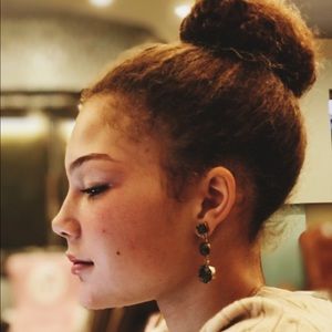 Meet your Posher, Isabella